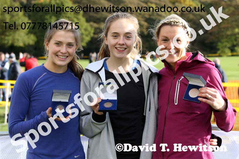 Senior womens Northern Cross Country Relays. Photo: David T. Hewitson/Sports for All Pics